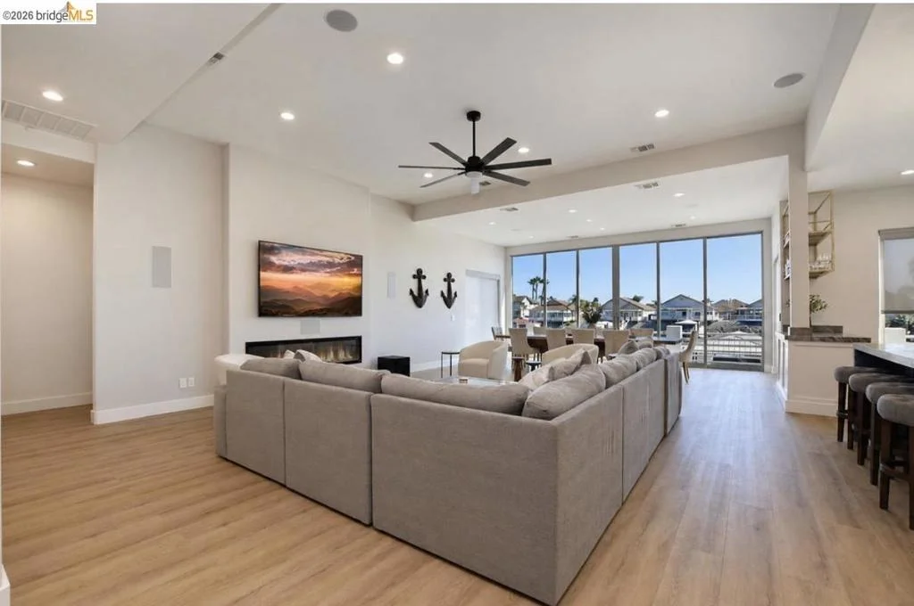Photo of 3944 Lighthouse Pl