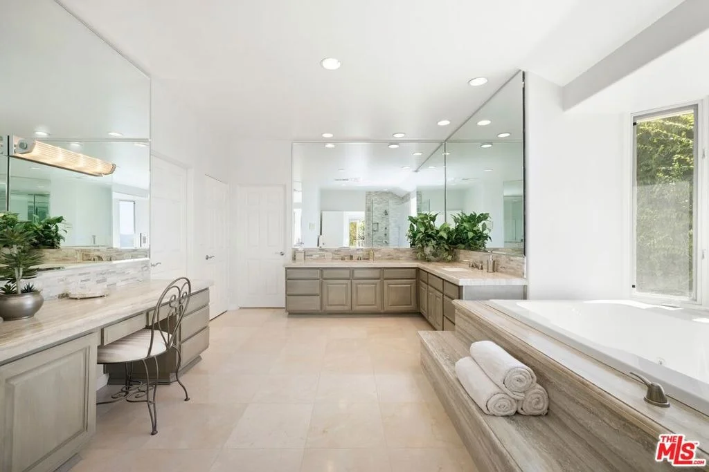 Photo of 3011 Mountain Park Drive