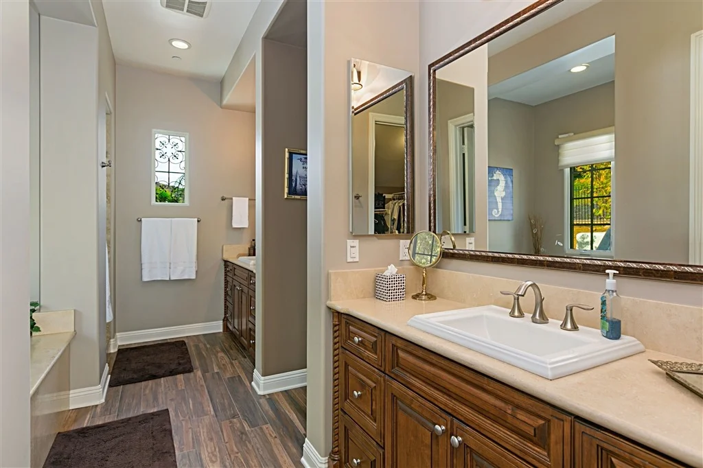 Photo of 17269 Reflections Cir