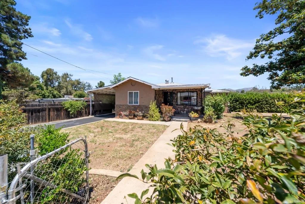 Photo of 13256 Lindo Lane