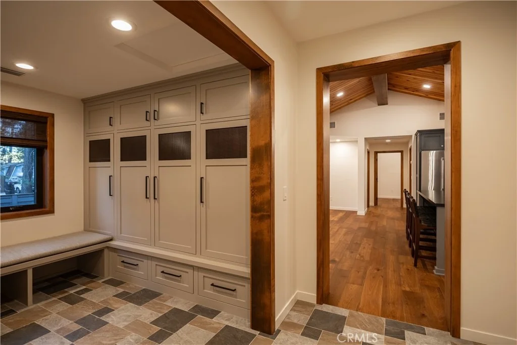 Photo of 42763 Cedar Avenue
