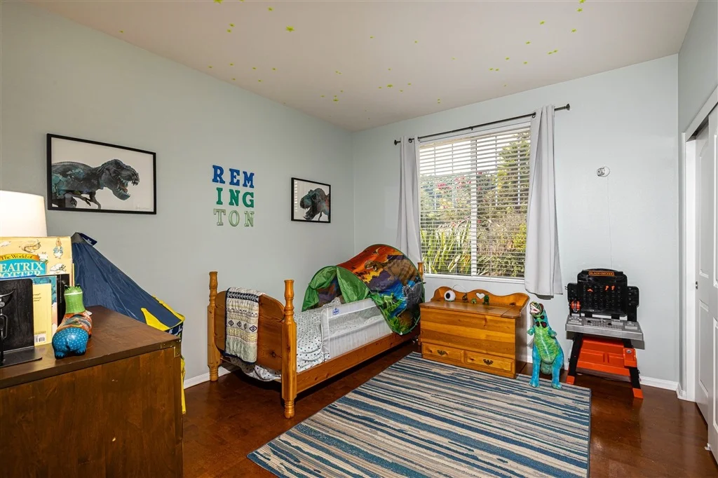 Photo of 3293 Crane Ave