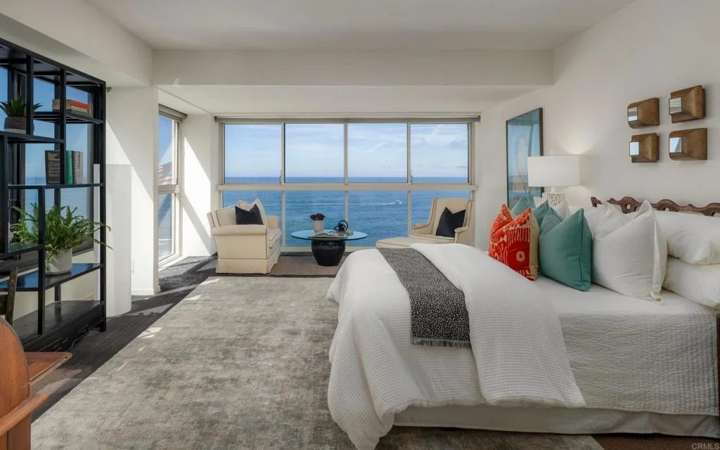 Photo of Unit 5E at 939 Coast Boulevard