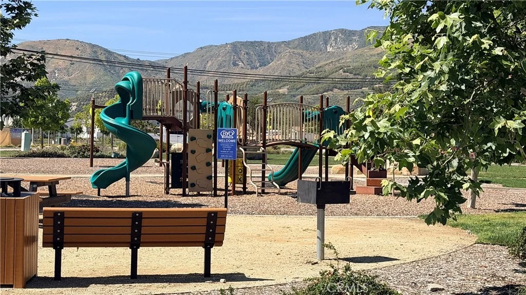 Photo of 4066 Aurora