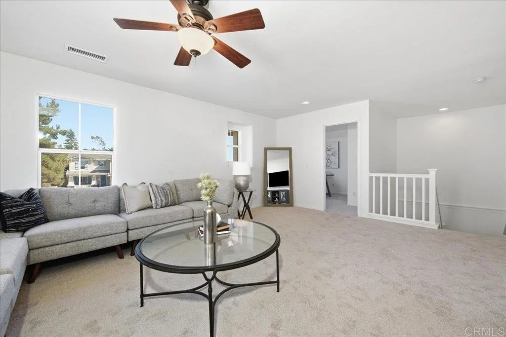 Photo of 812 Avenida Abeja