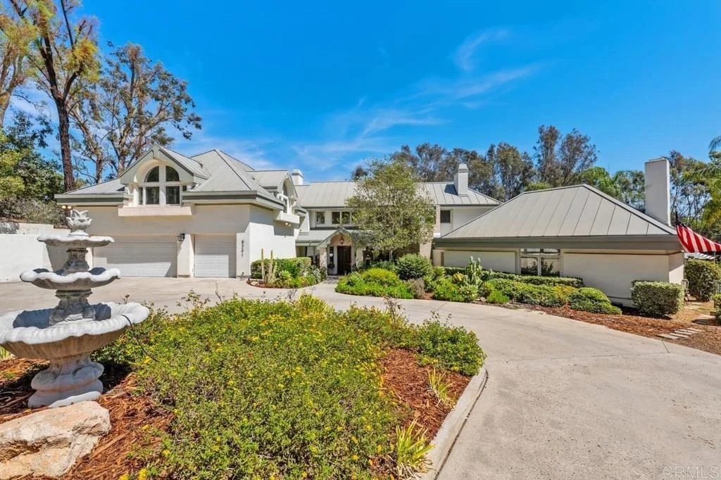 Photo of 5241 Alzeda Drive