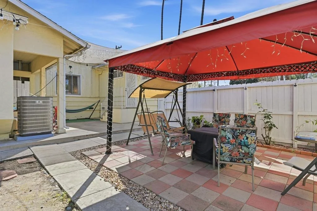 Photo of 1521 Foothill Dr