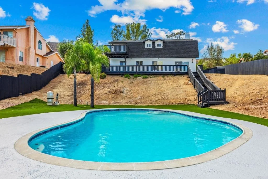 Photo of 16333 Oak Springs Drive