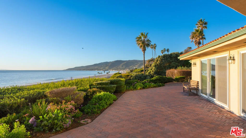 Photo of 29821 Pacific Coast Highway
