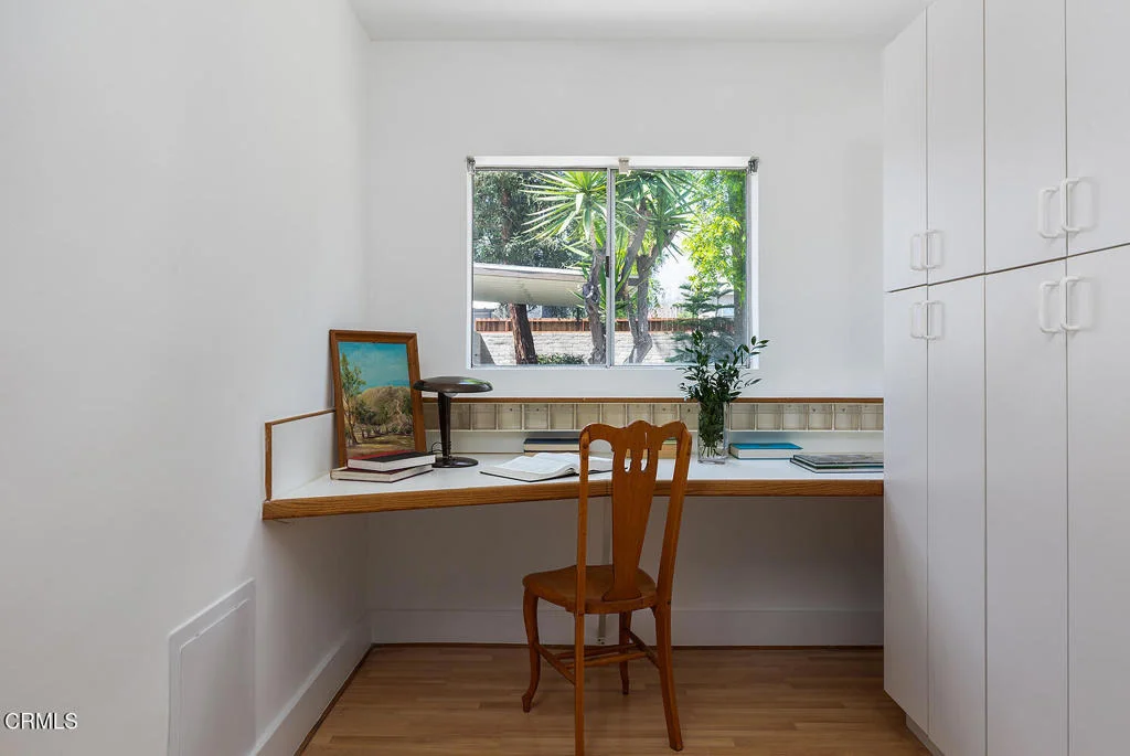 Photo of 1045 New York Drive