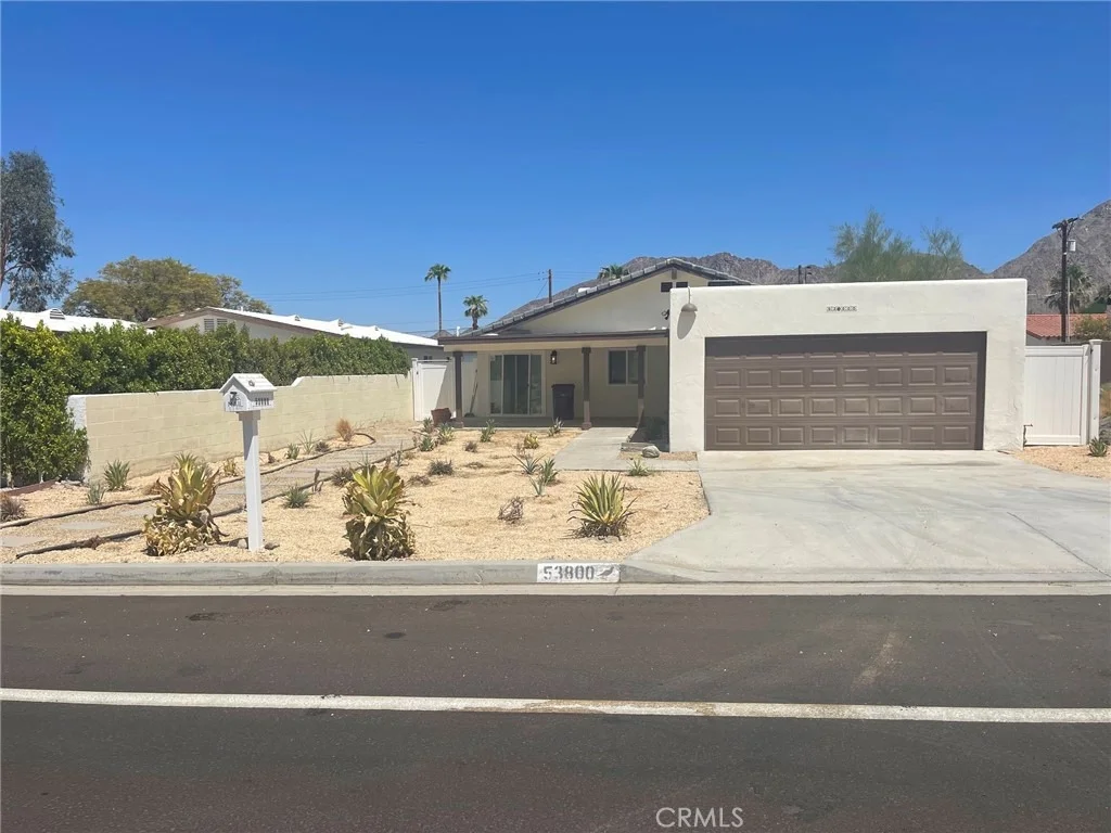 Photo of 53800 Avenida Montezuma