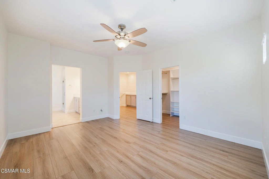 Photo of Unit B at 4117 Orontes Way
