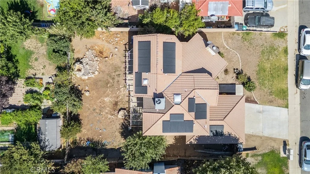 Photo of 1137 Redwood Court