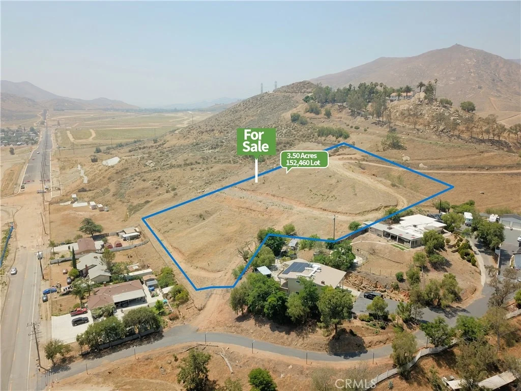 Photo of 11200 Locust Ave