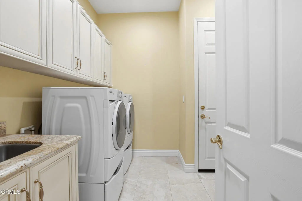 Photo of 2800 Diamond Drive