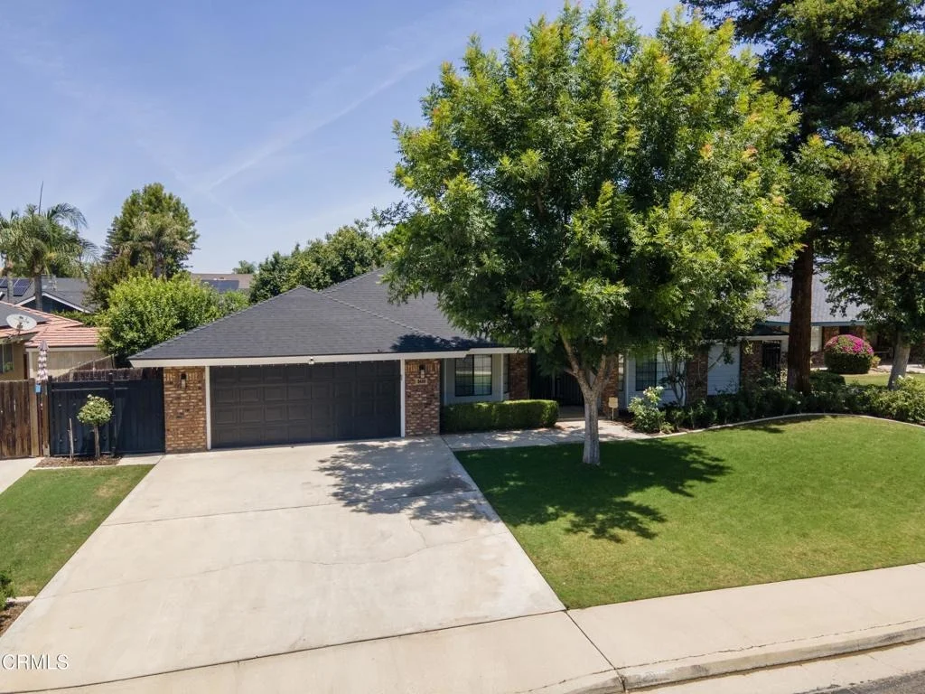 Photo of 9408 Meadow Leaf Court