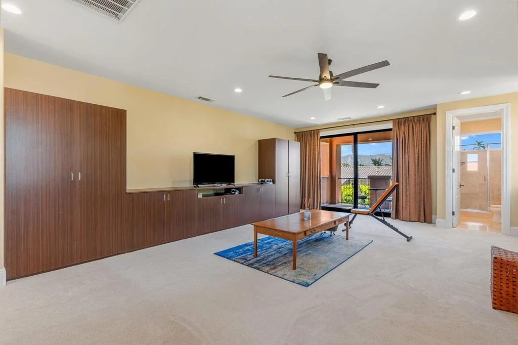 Photo of 49233 Constitution Drive