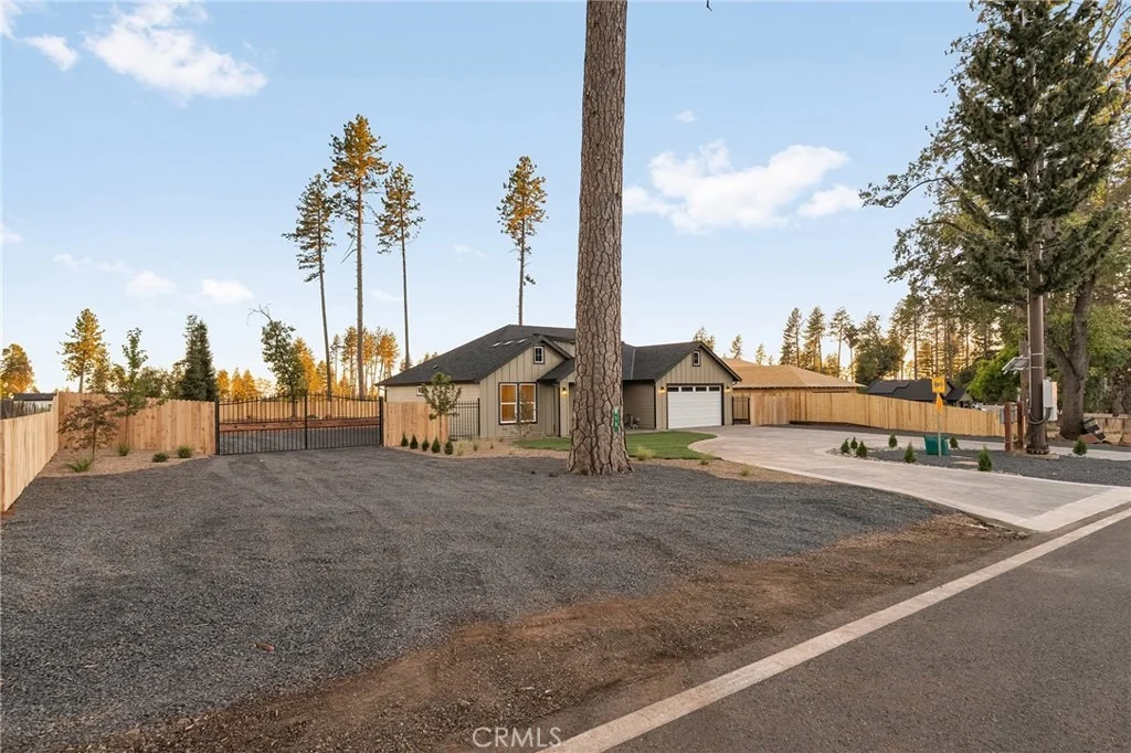 Photo of 570 Bille Road