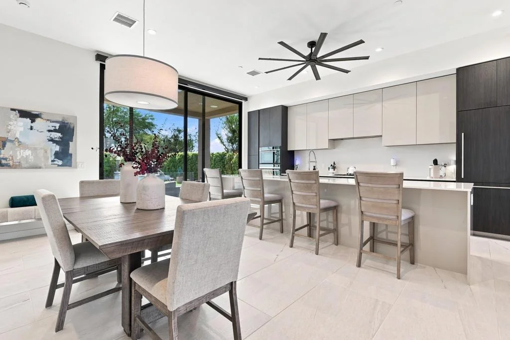 Photo of 57964 Salida Del Sol