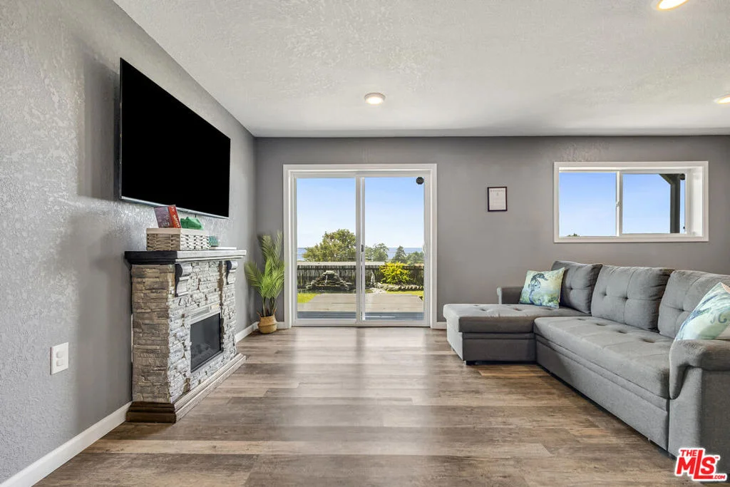 Photo of 13881 Oceanview Drive