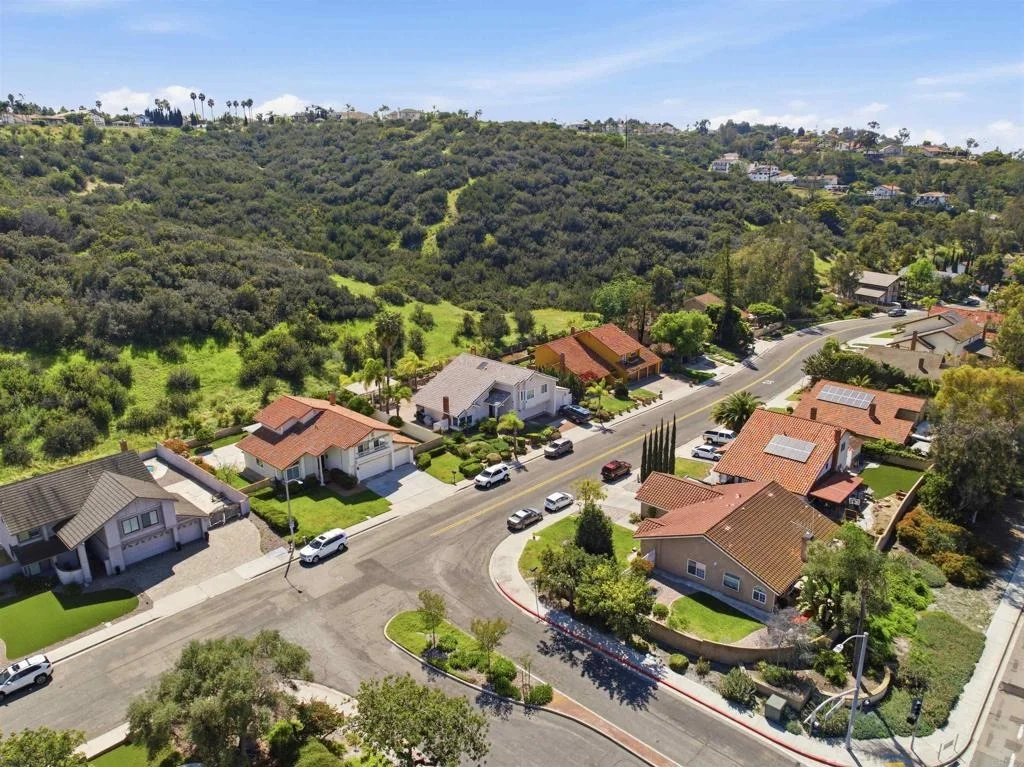 Photo of 1066 Surrey Drive