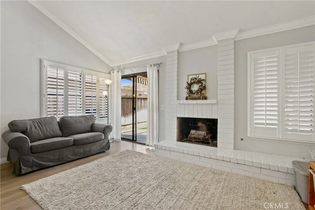Photo of 2047 Seaview Drive