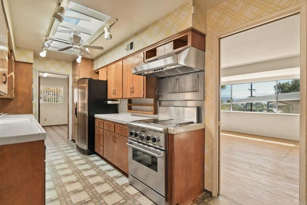 Photo of 230 Mountain View Rd