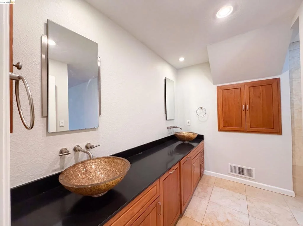 Photo of 815 Wild Oak Dr