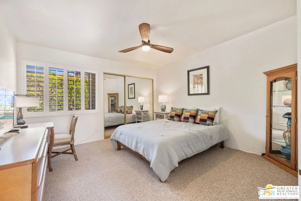 Photo of 73940 Mountain View Avenue