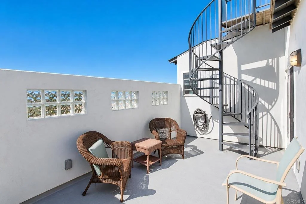 Photo of 169 Sequoia Avenue