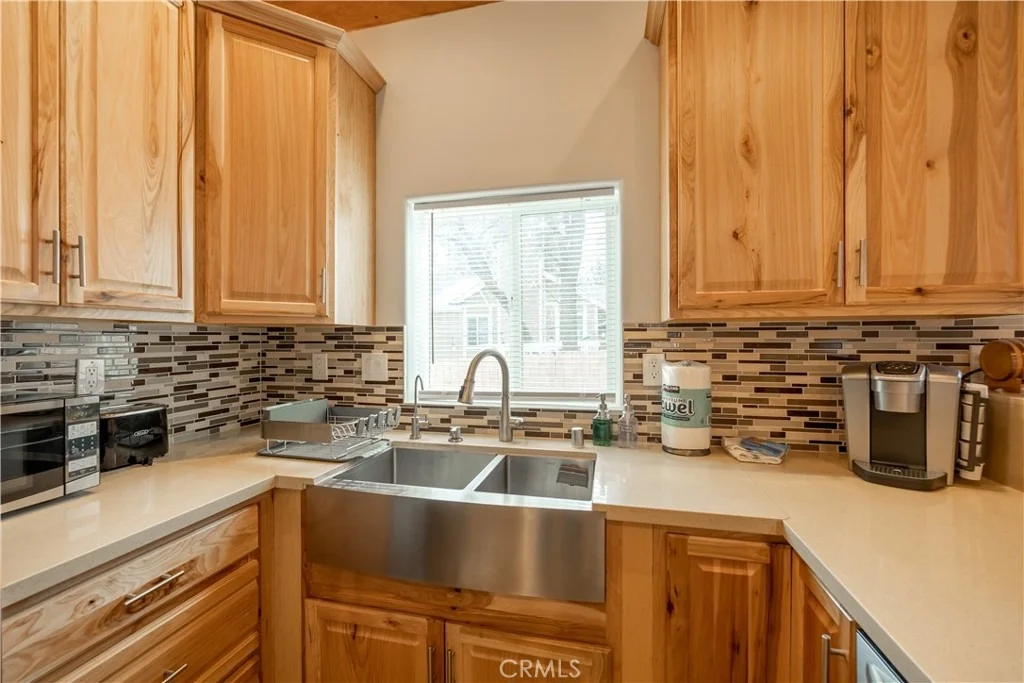 Photo of 433 Imperial Avenue