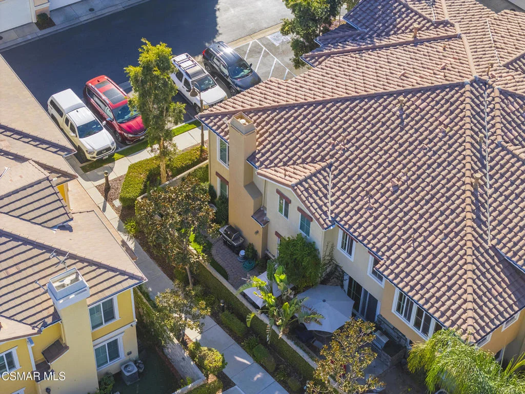 Photo of Unit B at 2916 Esperanza Way