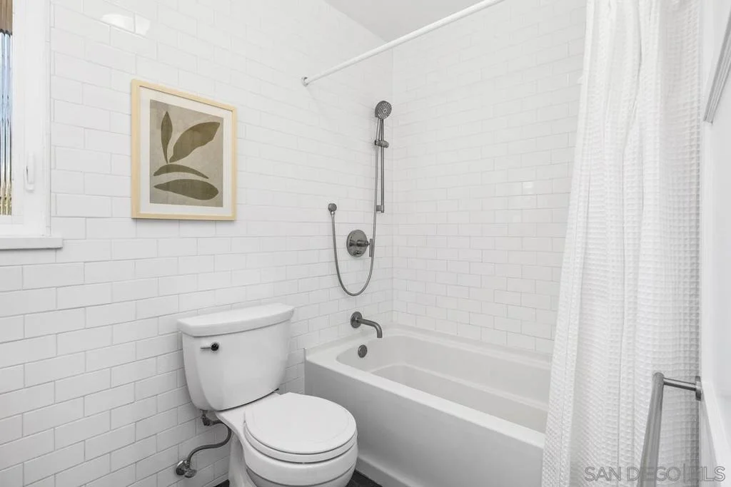 Photo of 2139 Clematis Street