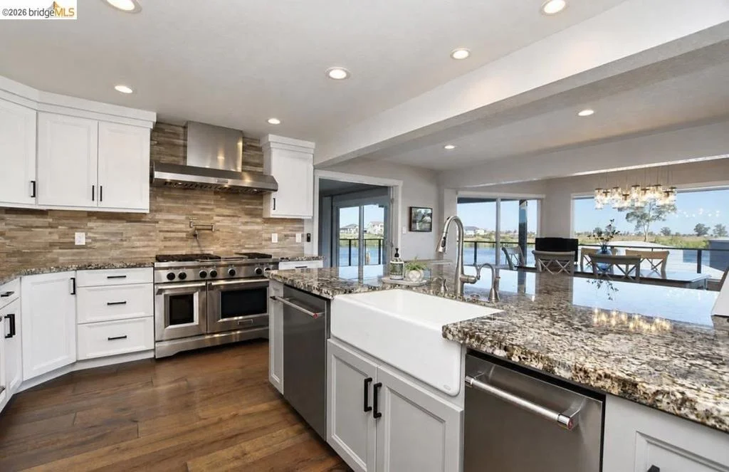 Photo of 4818 Cabrillo Pt