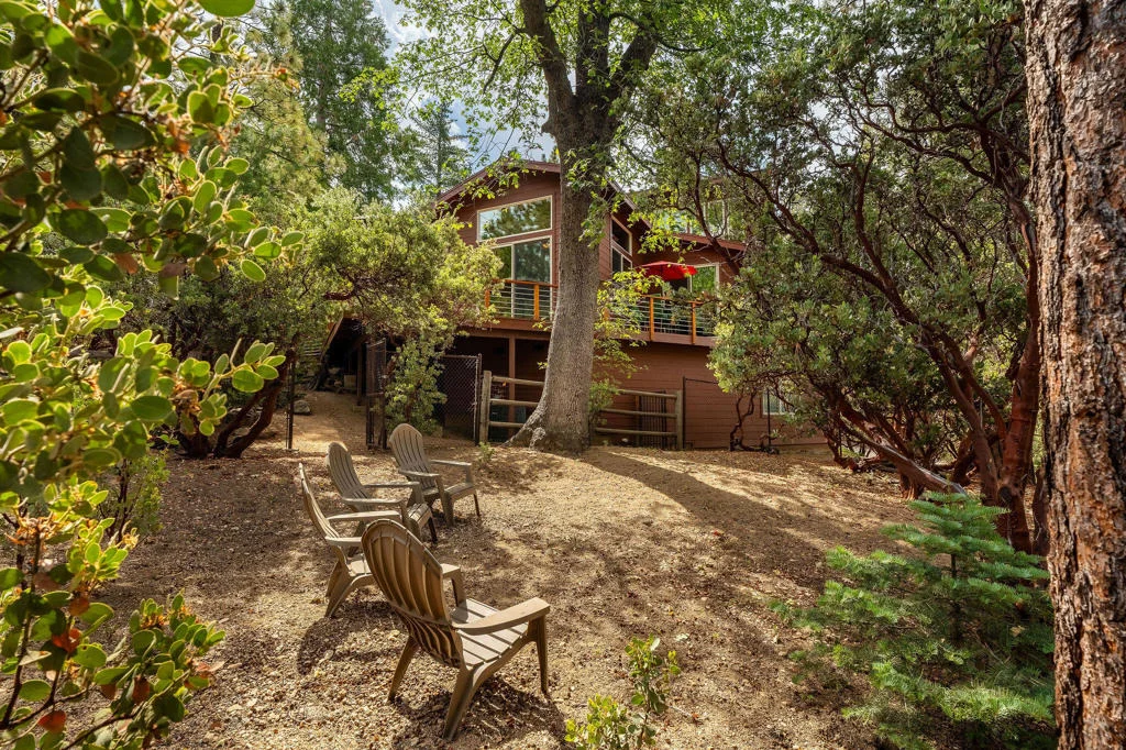 Photo of 55370 Silver Tip Lane