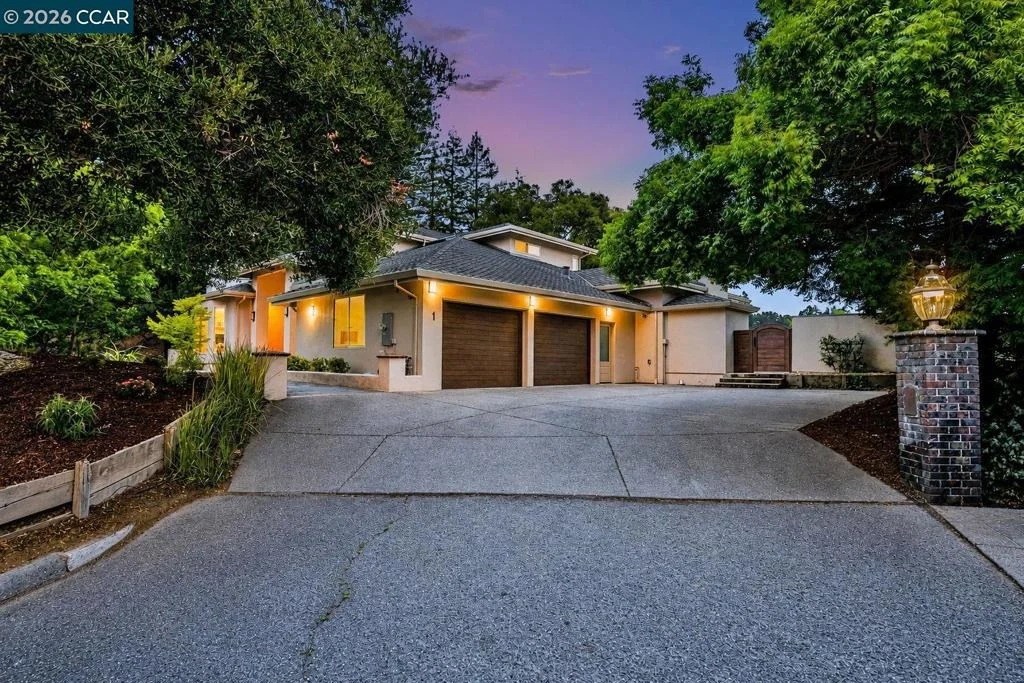 Photo of 1 Oakview Terrace