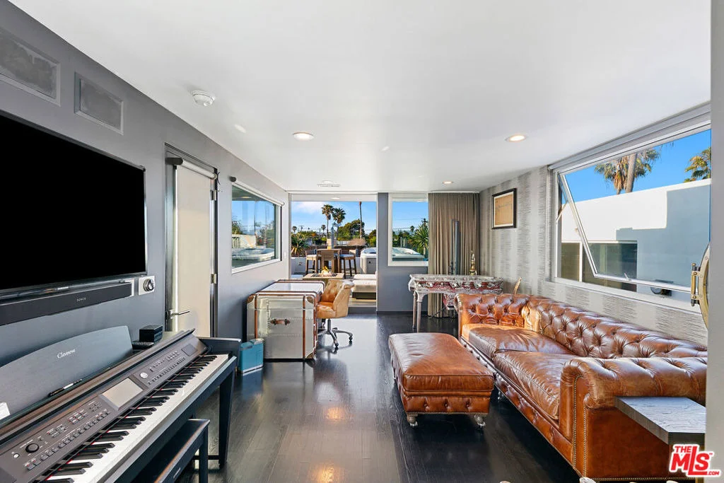 Photo of 1430 Abbot Kinney Boulevard