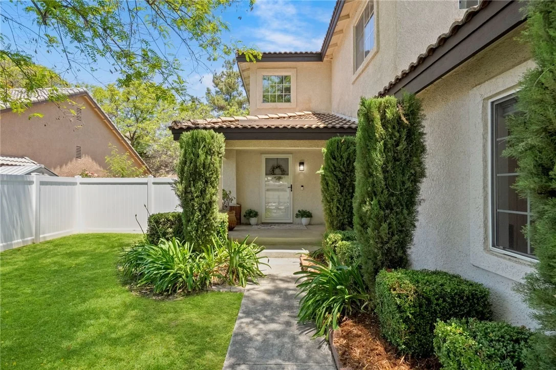 Photo of 31582 Golden Lion Drive