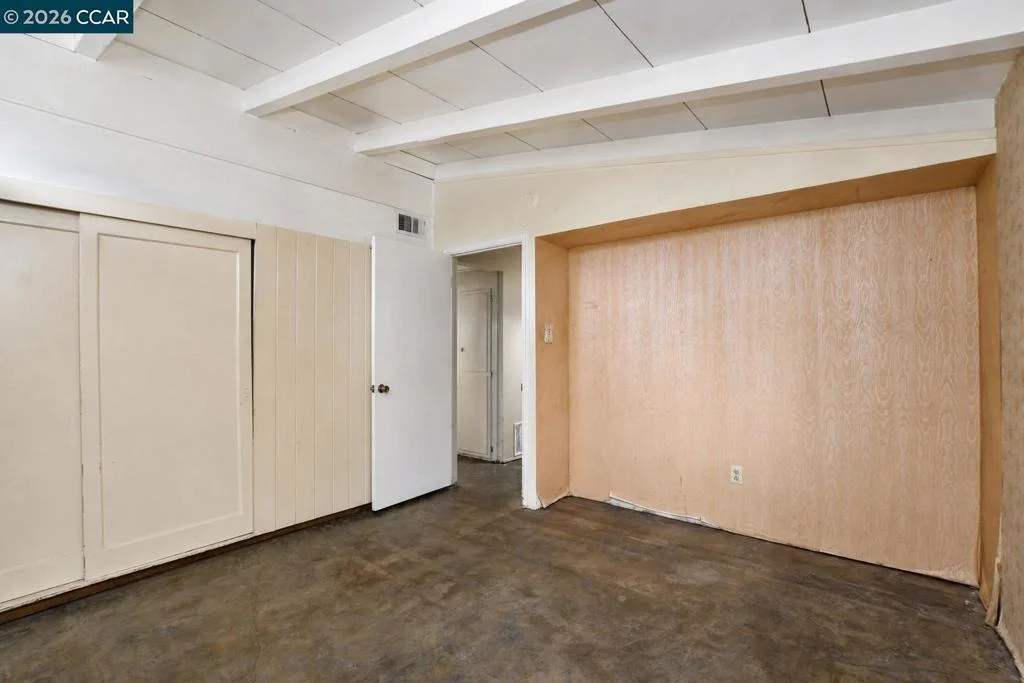 Photo of 3214 Pine St.