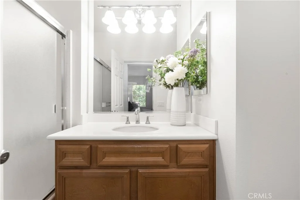 Photo of 229 Dewdrop