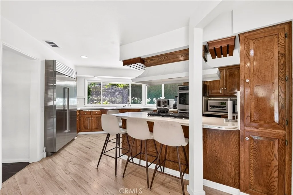 Photo of 619 Lakeside