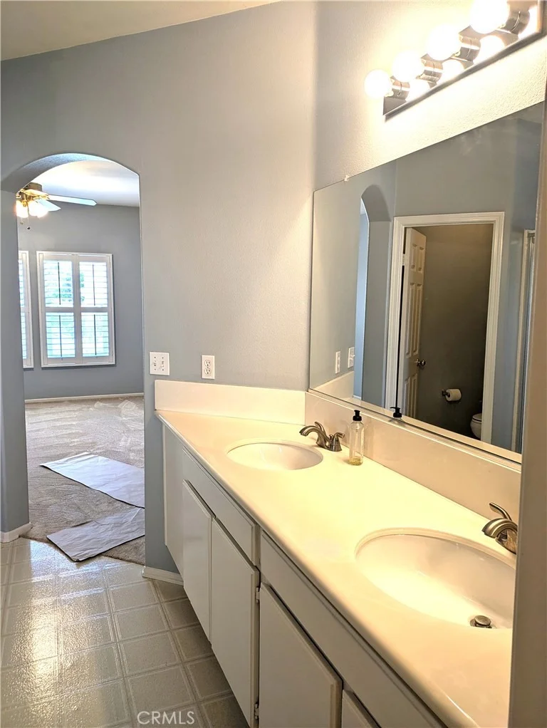 Photo of Unit C at 550 Lorabel Way