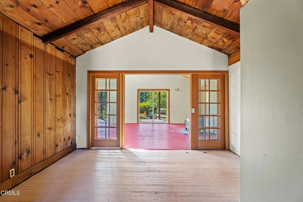 Photo of 28580 Comptche Ukiah Road