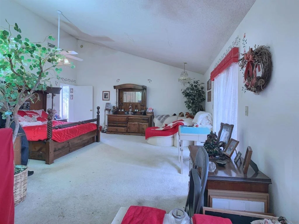Photo of 9622 Lakeview