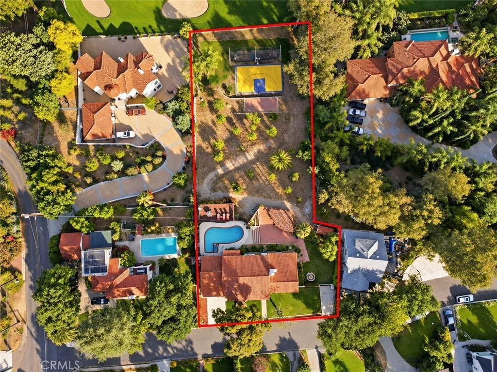 Photo of 4734 Somerset Drive