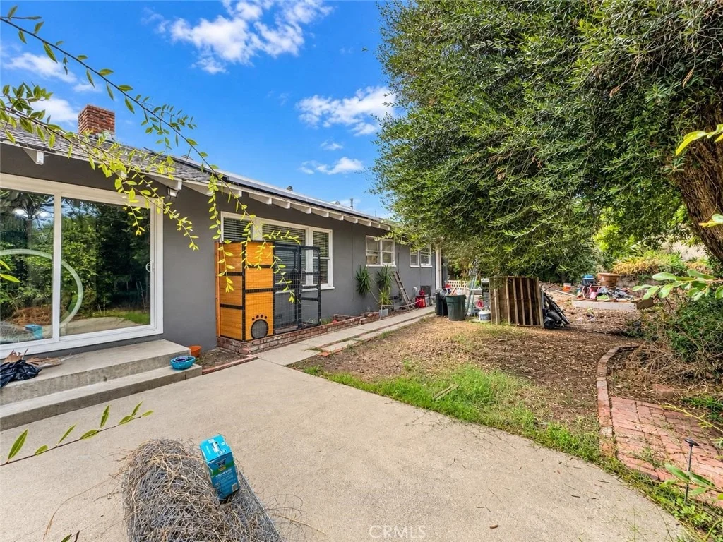 Photo of 9341 Skylark Boulevard