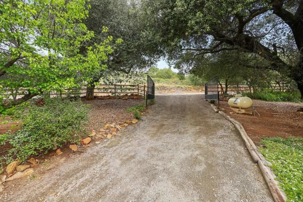 Photo of 23855 Japatul Valley Road