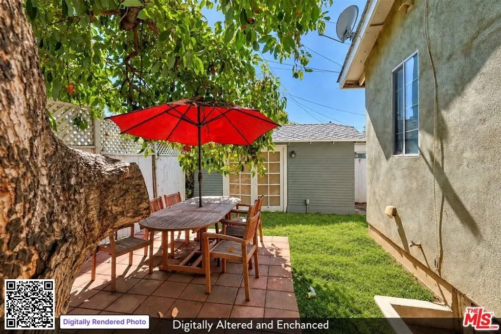 Photo of 512 E Tujunga Avenue