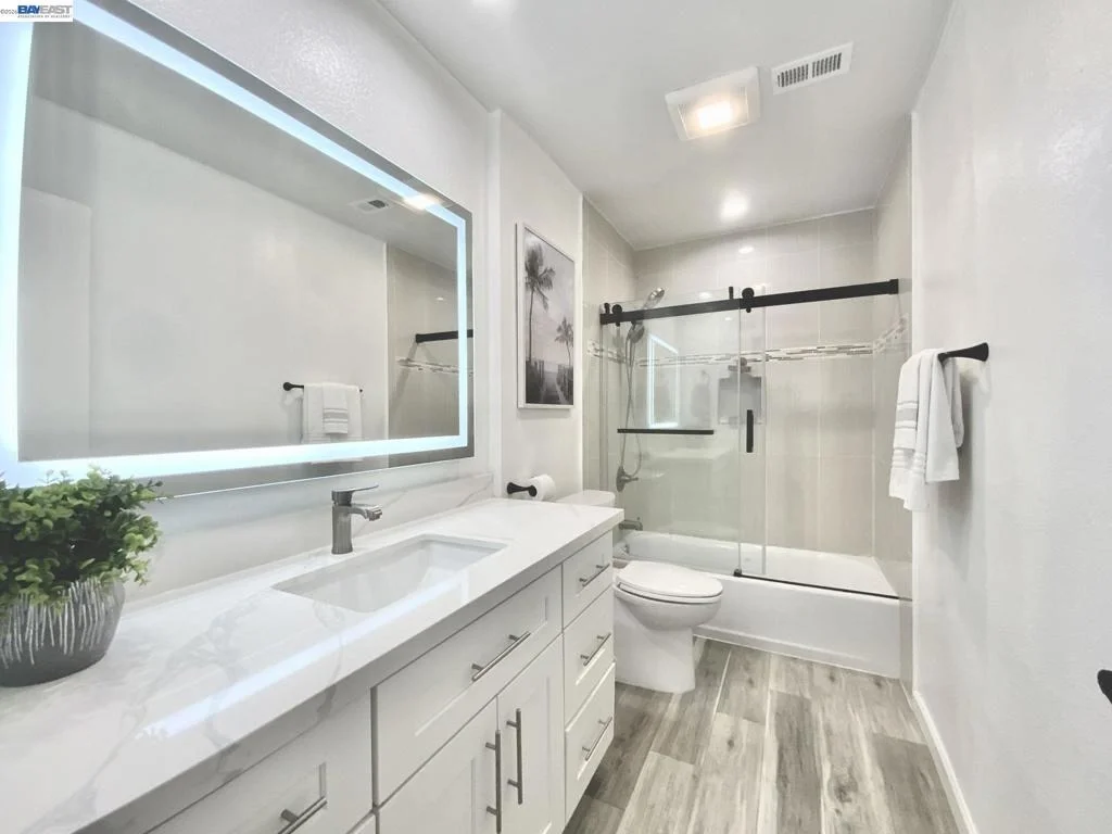 Photo of 277 Hackamore Cmn