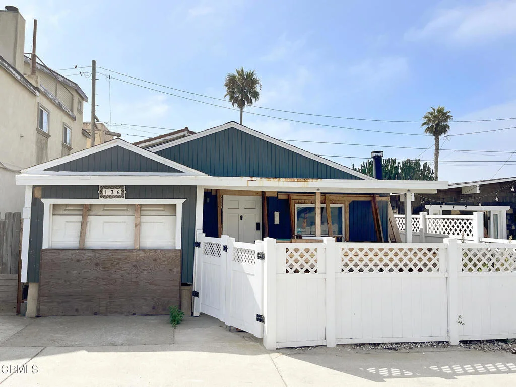 Photo of 136 San Fernando Avenue